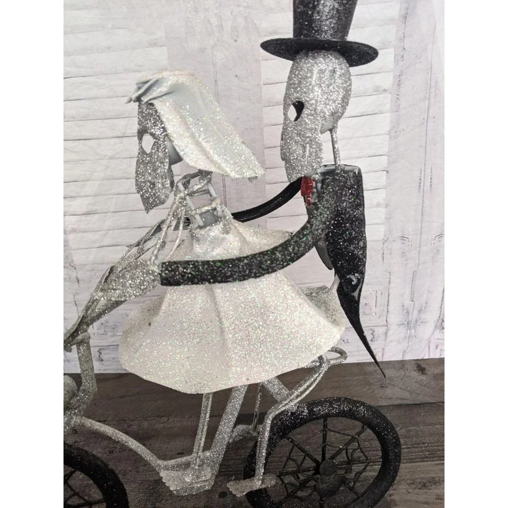 Metal‎ sparkle skeleton bike couple wedding Hallowe